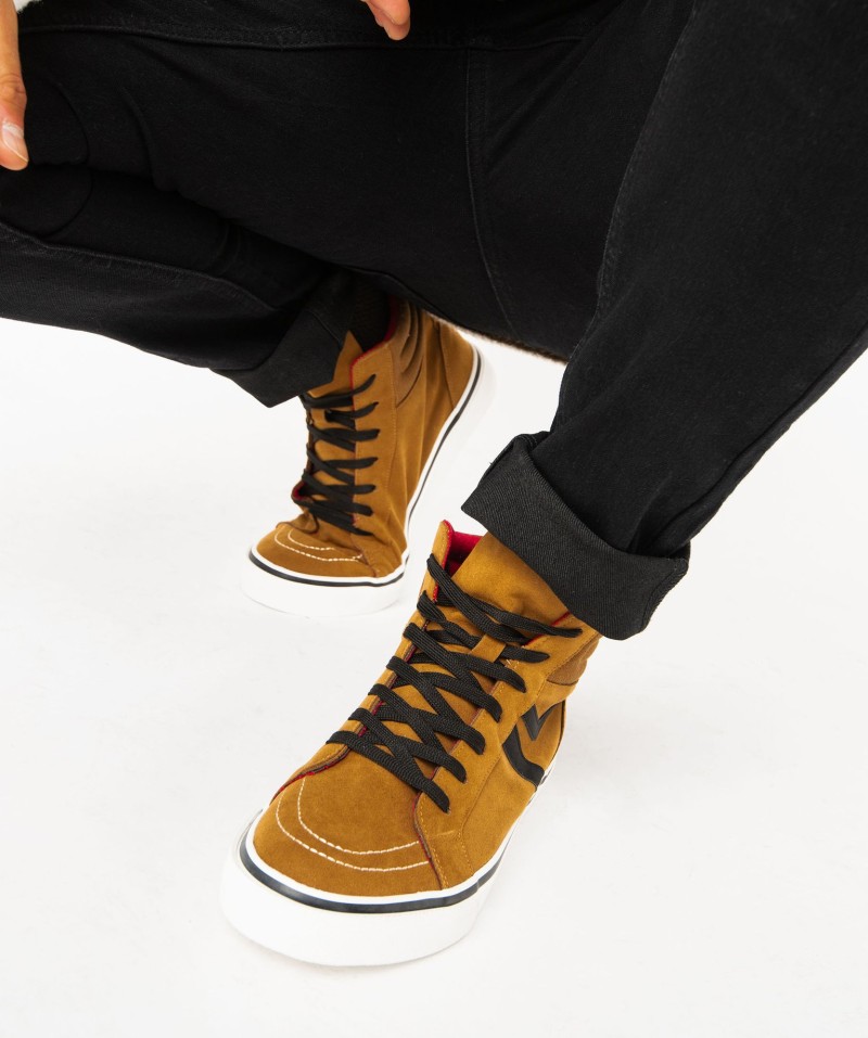 Baskets homme mid-cut en suédine à col rembourré